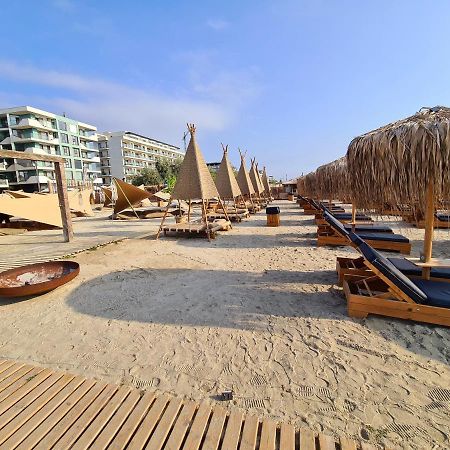 Vladimir Residence Mamaia Nord Неводарі Екстер'єр фото