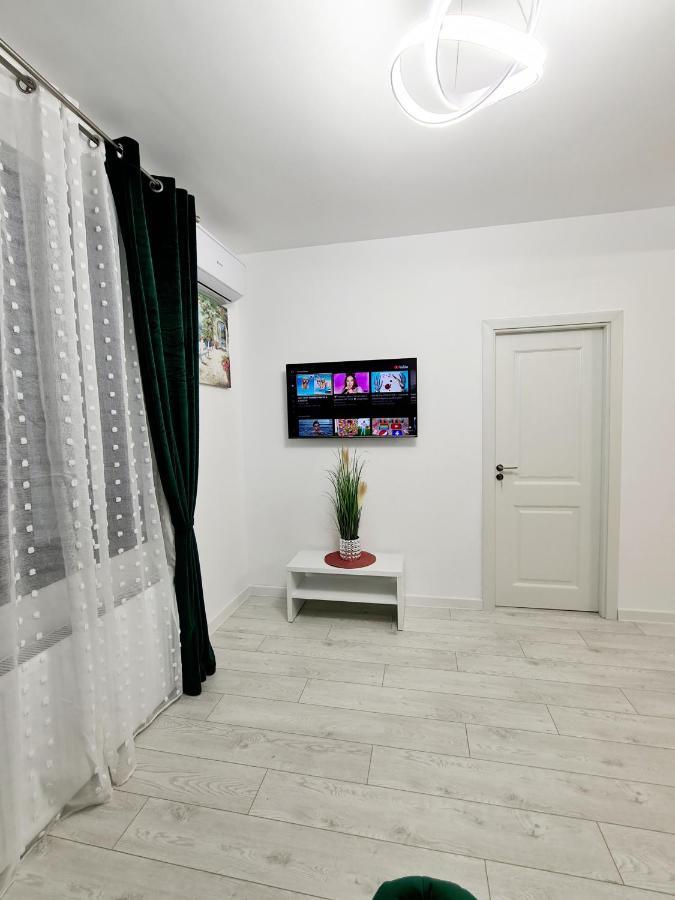 Vladimir Residence Mamaia Nord Неводарі Екстер'єр фото